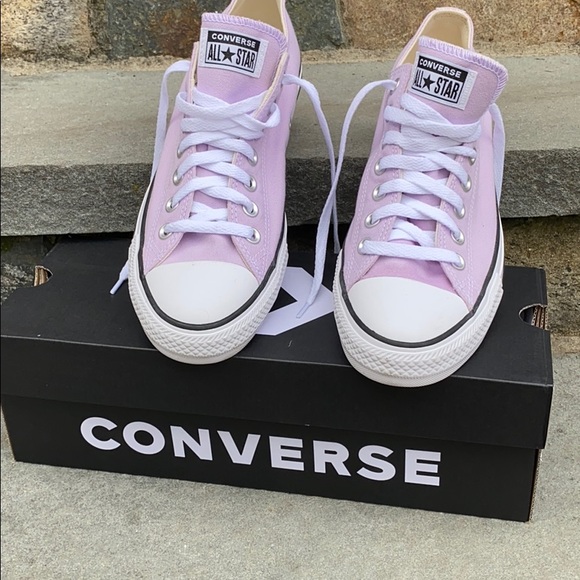 converse lavender womens